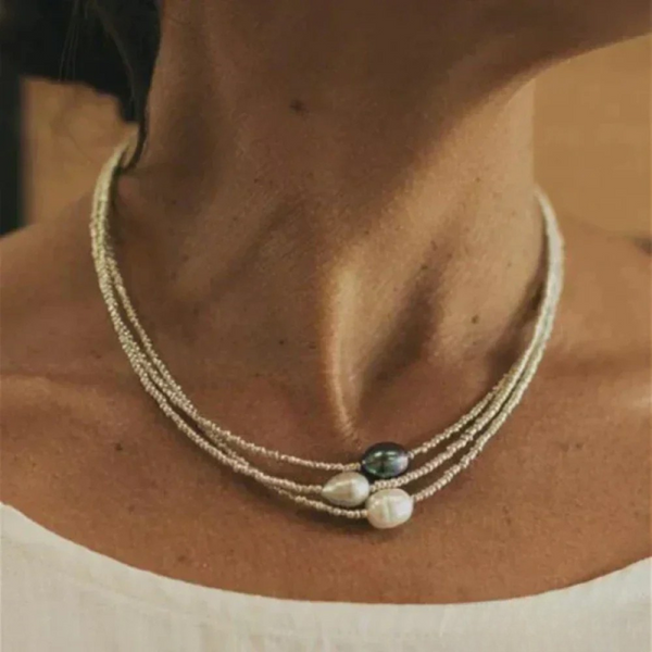 Violet | Collier de perles vintage