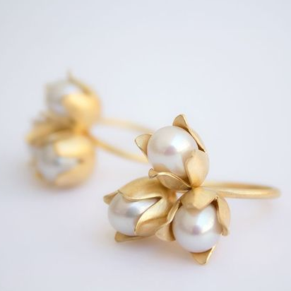 Boucles d'oreilles vintage perles dorées