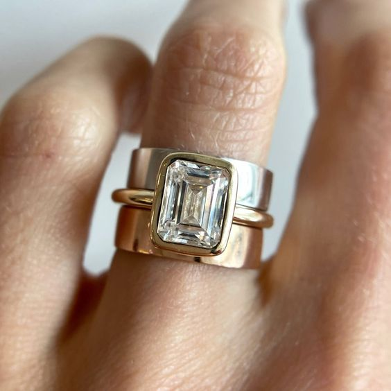 Bague en Cristal Incrustée d'Or et d'Argent Vintage