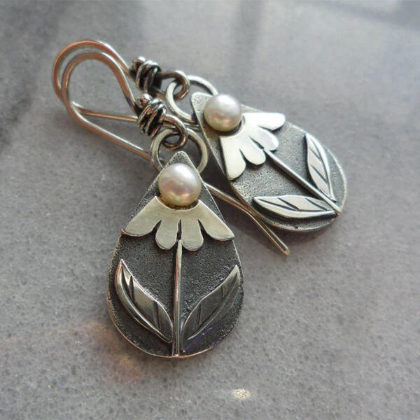Boucles d'oreilles Vintage Tear Flower