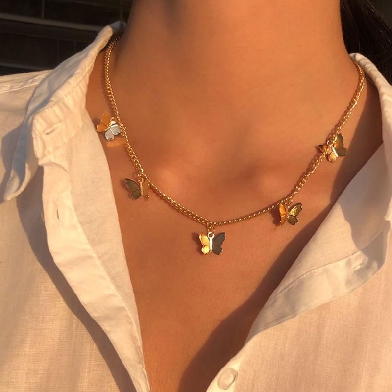 Collier papillon en floraison et transformation