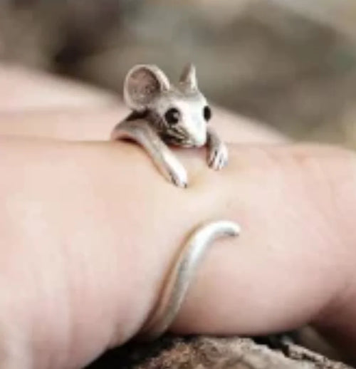 Adorable bague enroulée en forme de souris – Bijou vintage ajustable