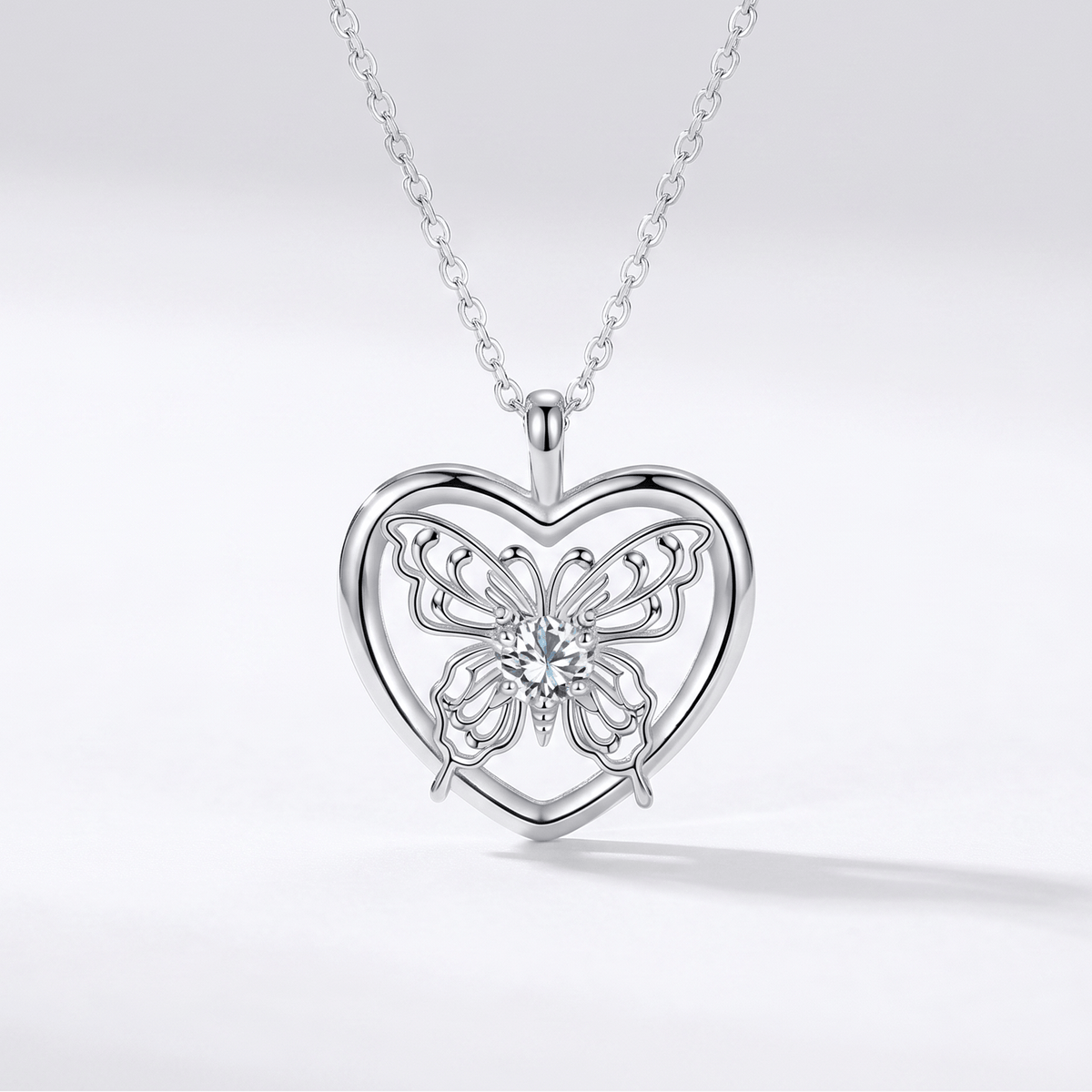 Collier Papillon en Cœur