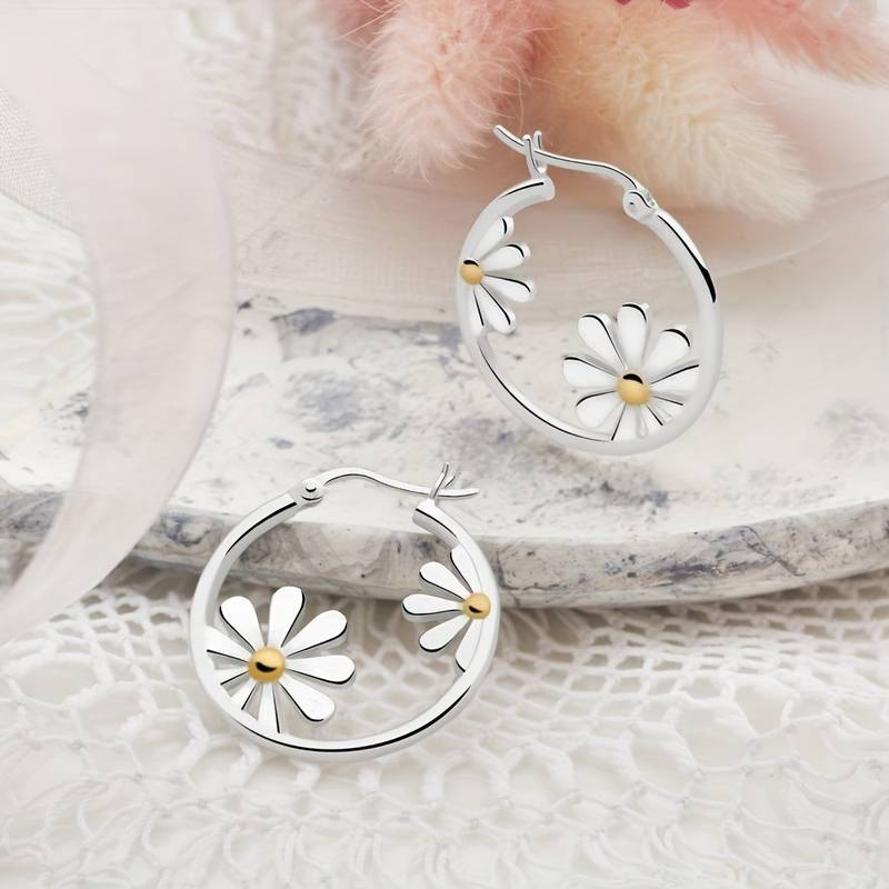 Boucles d'oreilles vintage en argent, marguerite arrondie