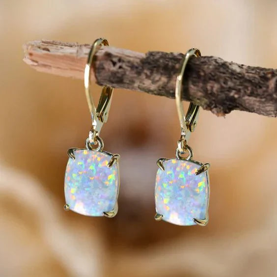 Boucles d'oreilles carrées vintage en opale blanche
